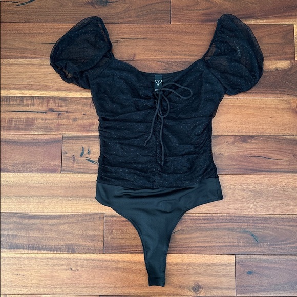 NWOT Black Lace Bodysuit - Picture 4 of 5